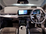 ☆センターパネルを運転席側に僅かに傾けたBMW独特のインパネ☆【駆け抜ける歓び】はここからもスタートしております☆