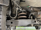 お車を安心してお乗りいただく為には、足回りの定期点検が欠かせません。サービスサポート(有償保証)では無料点検もご提供しており、安心のカーライフをお過ごしいただけるサポート体制が整っています。