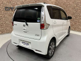 ■充実のアフターサービス■ 車の販売はもちろん、自社整備工場・自社鈑金工場・オイル交換&点検専門店舗を完備しておりますので納車後もお客様のカーライフをトータルでサポートいたします。