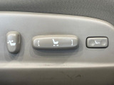 【パワーシート】スイッチ一つで簡単にシートの微調整が可能!電動だから力もいりません!快適なシートポジションにセットして、快適なドライブをお楽しみください。