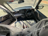 運転席・助手席の俯瞰視点です!乗った際のイメージが湧きますね!