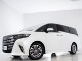 ★展示前点検実施★特殊な機材も用いて、前車点検を実施しております!