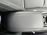 関東最大級の品揃え。新規入荷の未掲載物件も含め、常に20〜30台近くのジープ厳選中古車を展示しております。車種、グレード、年式、色、新車も併せて、現車を目の前に、幅広い選択肢から一度に比較検討いただけます