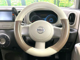 インテリアに合わせたデザインのステアリングは、運転される方のことも考え、運転しやすい形状、大きさです。是非一度、実際に触ってお確かめください。