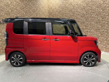 ■充実のアフターサービス■ 車の販売はもちろん、自社整備工場・自社鈑金工場・オイル交換&点検専門店舗を完備しておりますので納車後もお客様のカーライフをトータルでサポートいたします。
