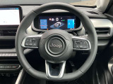 PC・スマホから、車両状態を細かく確認できます。ページ内『車両品質評価情報 / 修復歴・キズの確認はこちら』より、車両品質評価書をご確認ください。検査専門機関AISによる、厳正かつ公正な検査が実施済となります