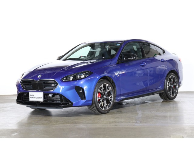 2シリーズグランクーペ M235 xドライブ 4WD 