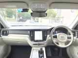 V60クロスカントリー プラス B5 AWD 4WD 