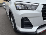 暗闇でも前方をくっきりと照らしてくれるライトです。夜の運転でも安心ですね。