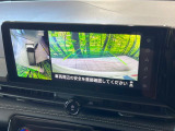 【アラウンドビューモニター】専用のカメラにより、上から見下ろしたような視点で360度クルマの周囲を確認することができます☆死角部分も確認しやすく、狭い場所での切り返しや駐車もスムーズに行えます。