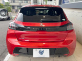 ●当店では第三者機関による車両品質鑑定を導入し、修復歴車を排除。鑑定書が発行されますので、ぱっと見ただけでは分からない箇所まで納得した上でご検討いただけます。※一部未実施の場合がございます。