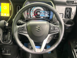 【純正革巻きステアリング】上質な革を使用することで、手にしっかり馴染みとても運転しやすいハンドルです♪
