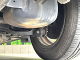 お車を安心してお乗りいただく為には、足回りの定期点検が欠かせません。サービスサポート(有償保証)では無料点検もご提供しており、安心のカーライフをお過ごしいただけるサポート体制が整っています。