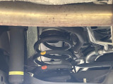 お車を安心してお乗りいただく為には、足回りの定期点検が欠かせません。サービスサポート(有償保証)では無料点検もご提供しており、安心のカーライフをお過ごしいただけるサポート体制が整っています。
