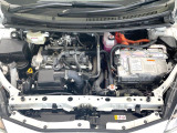 親切・丁寧な専門メカニックスタッフが応対!・車検・点検整備・事故等の修理などアフターサービスも安心。お車のカスタマイズもネクステージのサービススタッフまでご相談ください!