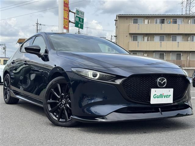 MAZDA3ファストバック 1.8 XD ブラックトーンエディション 4WD 4WD ワンオーナー