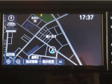 大画面トヨタ純正9インチナビゲーション装備!フルセグ、CD・DVD再生、Bluetooth接続可能です!