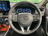 【純正革巻きステアリング】上質な革を使用することで、手にしっかり馴染みとても運転しやすいハンドルです♪