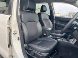 運転席シート廻りは使用感も少なく、良好な状態となっています。丁寧に使われていたことがよくわかりますね。