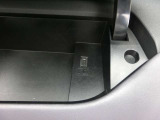 運転席上部ボックス内にはUSB電源取り出し口があります