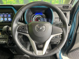【純正革巻きステアリング】上質な革を使用することで、手にしっかり馴染みとても運転しやすいハンドルです♪