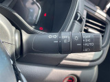 【 オートライト 】オートライトなのでライトの点け忘れを気にすることなく運転が出来ます♪