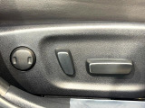 【パワーシート】スイッチ一つで簡単にシートの微調整が可能!電動だから力もいりません!快適なシートポジションにセットして、快適なドライブをお楽しみください。