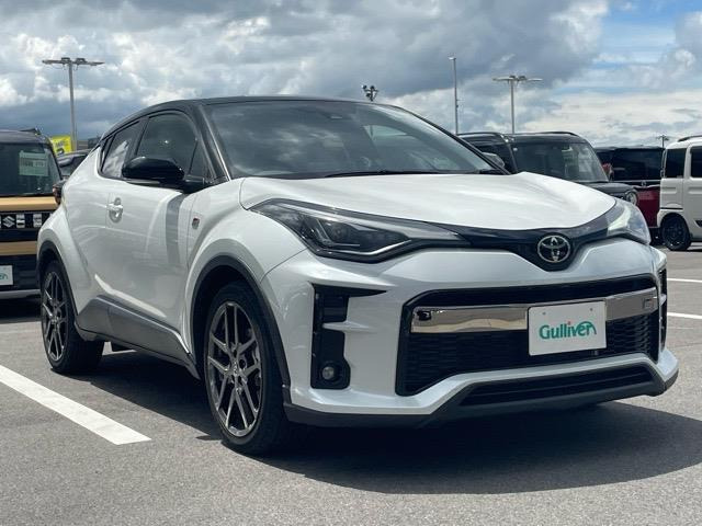 C-HR ハイブリッド 1.8 S GR スポーツ ワンオーナー 修復歴無し