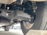 お車を安心してお乗りいただく為には、足回りの定期点検が欠かせません。サービスサポート(有償保証)では無料点検もご提供しており、安心のカーライフをお過ごしいただけるサポート体制が整っています。