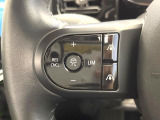 ●レーダークルーズコントロール:前の車との車間距離を一定にとりつつ、一定速度で自動走行してくれる次世代のクルーズコントロール!主に高速道路や自動車専用道路で使用する便利な機能です!