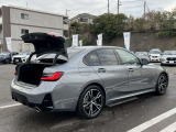 BMWを熟知したメカニックによる、360度の納車前点検。ドイツ本国と同様の教育・訓練を受けたメカニックが徹底的に点検、整備した後にお客様にお引渡しします。
