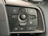 ステアリングスイッチ搭載!ハンドルひとつで手を離さなくても運転中視線をそらさなくても操作が出来て便利です♪