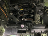 お車を安心してお乗りいただく為には、足回りの定期点検が欠かせません。サービスサポート(有償保証)では無料点検もご提供しており、安心のカーライフをお過ごしいただけるサポート体制が整っています。