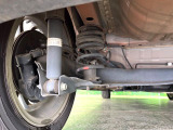 お車を安心してお乗りいただく為には、足回りの定期点検が欠かせません。サービスサポート(有償保証)では無料点検もご提供しており、安心のカーライフをお過ごしいただけるサポート体制が整っています。