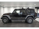 台形のホイールハウスもJeepの特徴。横から見てもJeepだとわかりますね!