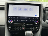 降車時の危険をお知らせする「安心降車アシスト」を搭載。