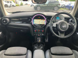 お洒落な室内もMINIの魅力です!