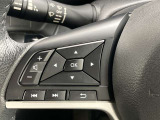 手元でナビの音量調整等が出来るのでナビの操作によるわき見運転を防止することが出来ます。