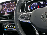前車と一定の車間距離を保ちながら走る追随システムのACC(アダプティブクルーズコントロール)付!