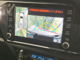 【パノラミックビューモニター】専用のカメラにより、上から見下ろしたような視点で360度クルマの周囲を確認することができます☆死角部分も確認しやすく、狭い場所での切り返しや駐車もスムーズに行えます。