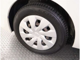 かっこいいホイールですね。 車のイメージを大きく左右するホイール部分はコダワリを持ちたいですね。