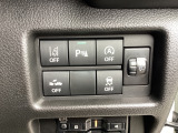 パーキングセンサーなど装備充実!