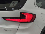 BMW伝統のL字型テールライト