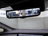 ☆デジタルインナーミラーです!ヘッドレストや荷物などで視界をさえぎられずに後方を確認することができます♪