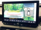 【パノラミックビューモニター】専用のカメラにより、上から見下ろしたような視点で360度クルマの周囲を確認することができます☆死角部分も確認しやすく、狭い場所での切り返しや駐車もスムーズに行えます。