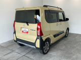 タント ファンクロス ターボ 4WD 