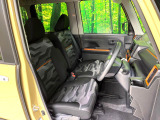 運転席シート廻りは使用感も少なく、良好な状態となっています。丁寧に使われていたことがよくわかりますね。