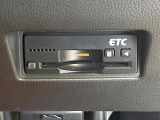 【ETC】高速道路の料金所をストレスなく通過!話題のスポットやサービスエリアに多い「スマートIC」利用時は必須のアイテムです。当店でセットアップを実施、ご納車当日からすぐにご利用いただけます!