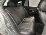 ナンバー付きの車両は公道試乗可能です(登録済未使用車など一部除く)。また、取り回しの確認など、広い場内でご試乗も可能です。お気軽に申し付けください。