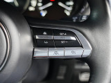 前走車両の速度に合せて、自車の速度を調整できる「MRCC(マツダレーダークルーズコントロール)」を装備しています。